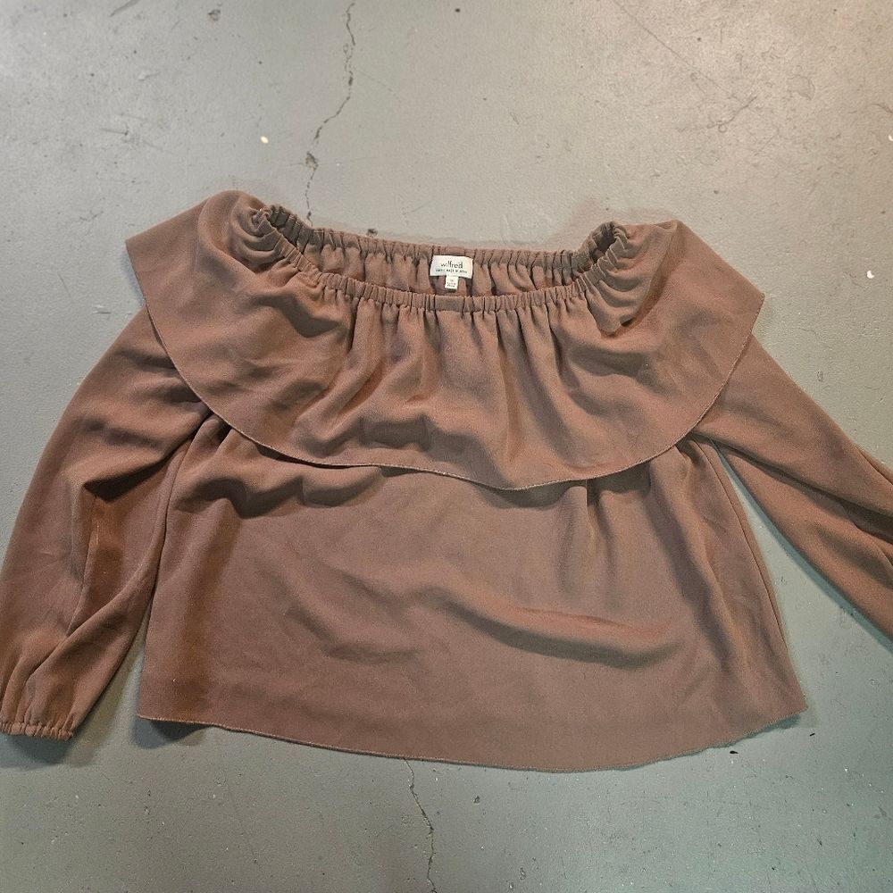 Wilfred by Aritzia XS Taupe Off-the-Shoulder Long Sleeve Top - Picture 3 of 4